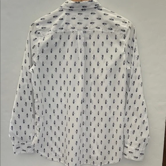 Garnet Hill Signature Organic Pima Cotton Navy Block Print Shirt in Size 8 - Picture 5 of 7